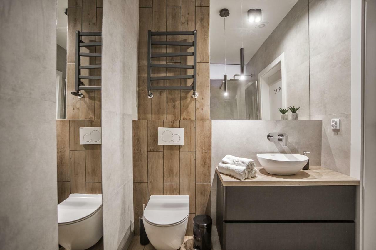 Apartament Stars Torun Bagian luar foto