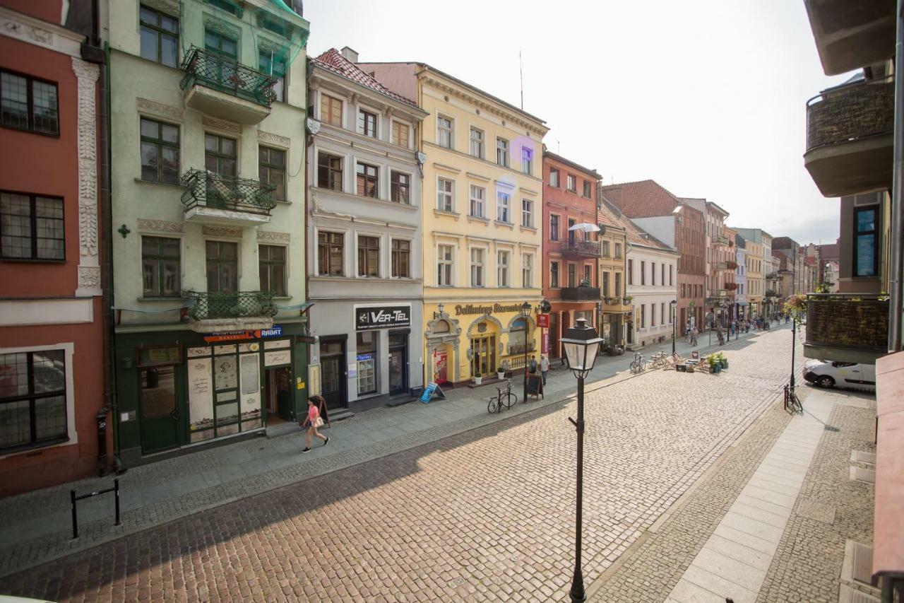 Apartament Stars Torun Bagian luar foto